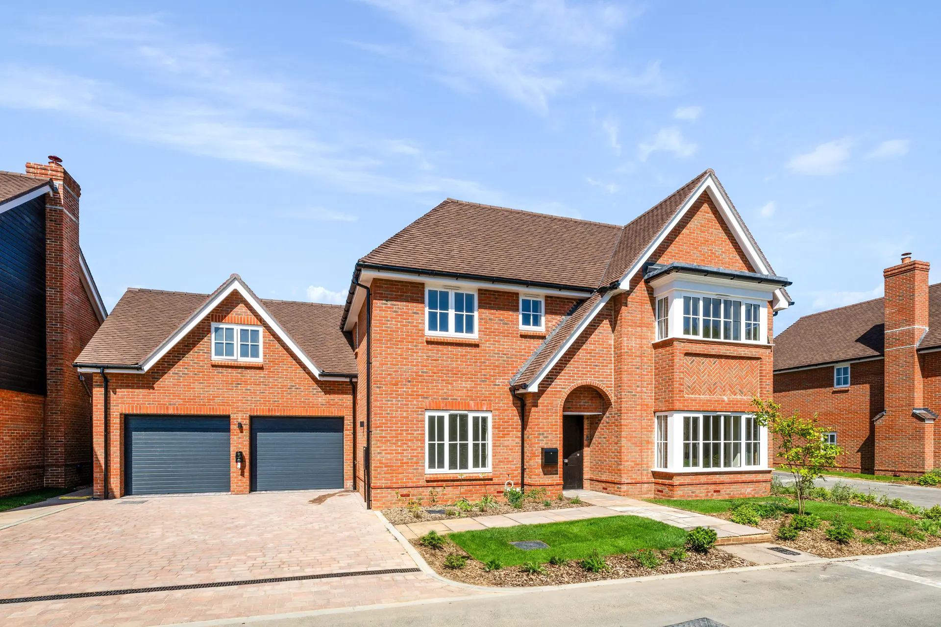 https://static.brookworth-next.lfdev.co/assets/233-common-road-sissinghurst/externals/gallica-ground-level-27-p13.jpg
